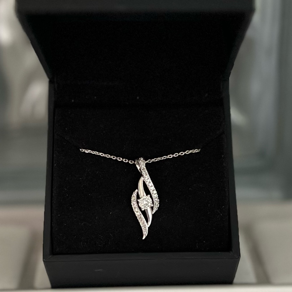 Kay Jewelers Diamond Necklace